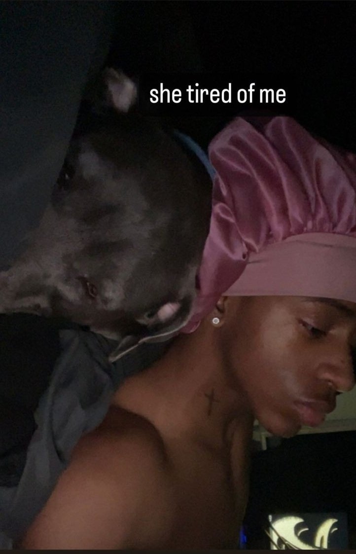 - Finalmente dando um descanso para a minha bebe