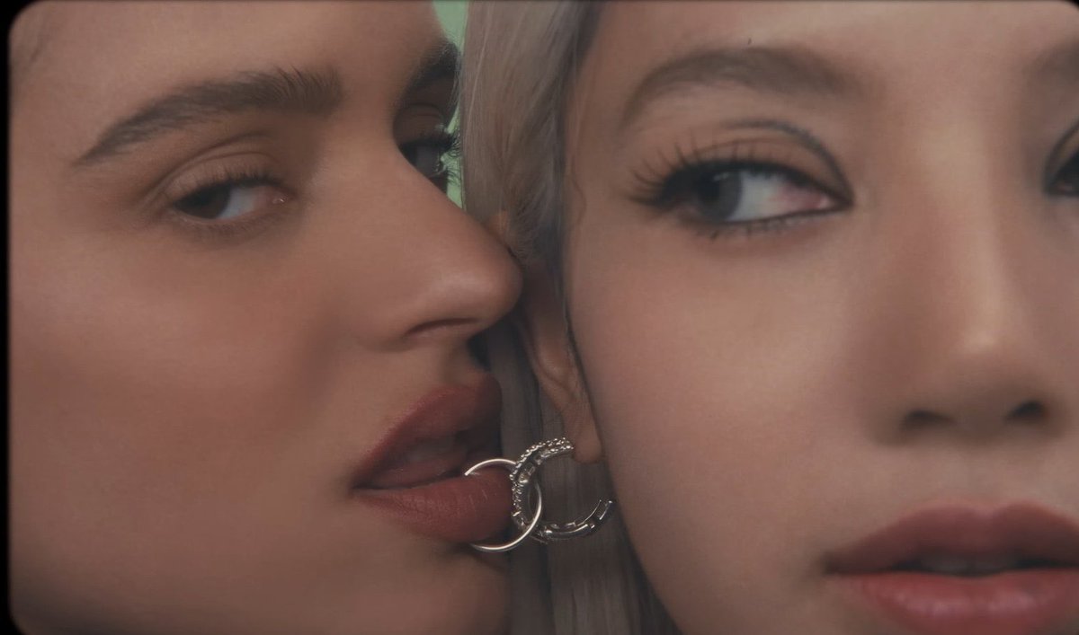 LISANATIONS_'s tweet photo. LISA - NEW WOMAN feat. ROSALÍA (Official Music Video) has surpassed 2 million views in 2+ hours! 

NEW WOMAN OUT NOW 
#LISAxROSALÍA 
#LISAxNEWWOMAN https://t.co/mlggez0RuU