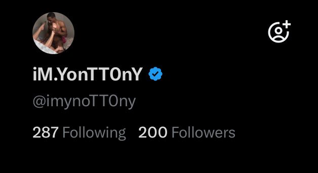 We just reached 200 followers what she we do to celebrate it 🤧🙂&zwj;↕️ https://t.co/1Oe04thVVK<a href="/tag/drake"class="tags"><span>#drake</span></a>