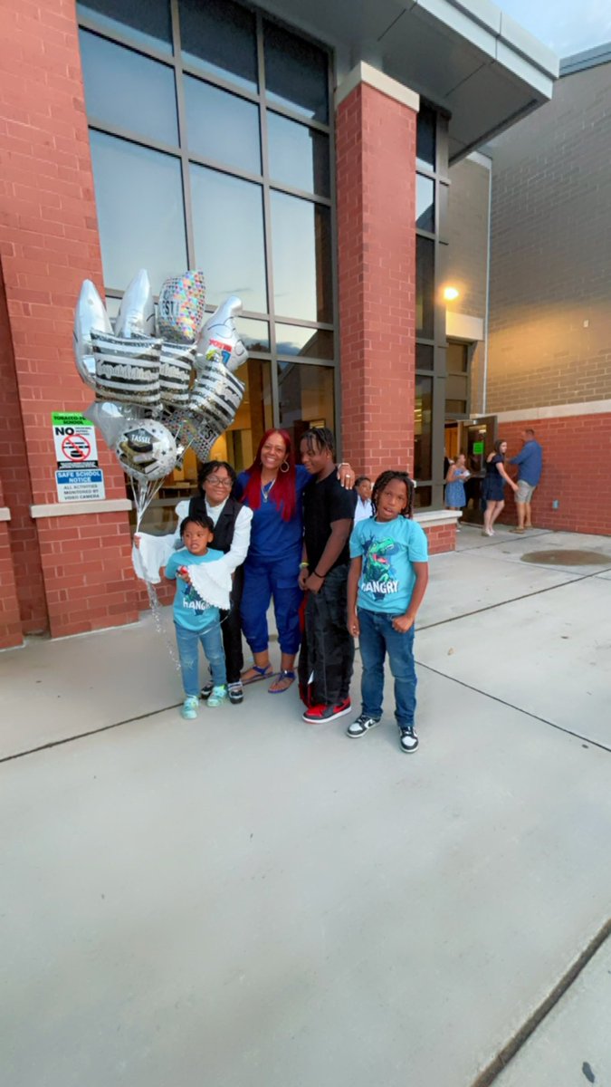 Prettyreddma's tweet image. #Whyichime  $Kayla-Jones-7  
It keeps me and my kids a float !!! THANK YOU CHIME !!!!!