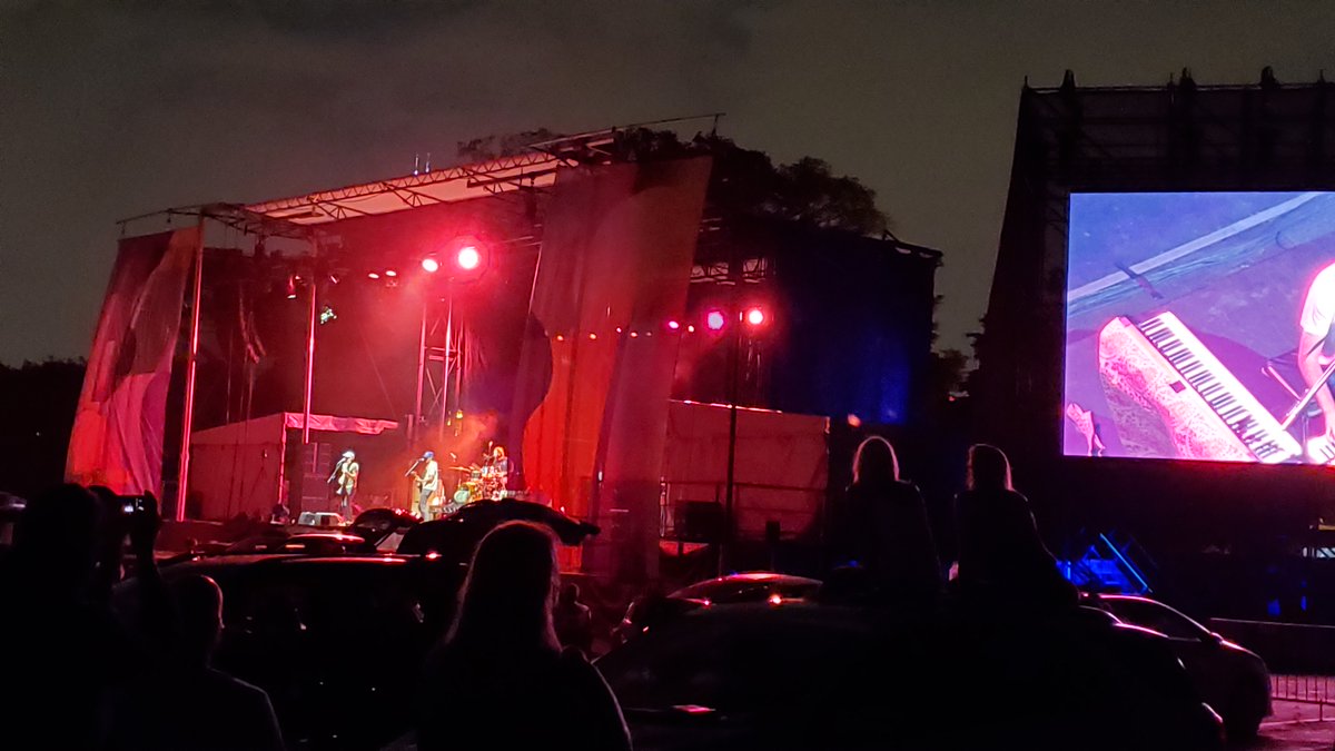 4 yrs ago, amidst uncertainty of lockdown in Chicago, <a href="/Houndmouth/">Houndmouth</a> gave us a dose of medicine we desperately needed. Live music.  Drive-In show in planetarium parking lot. Event execution was a shit-show, but the band were fantastic as always. 1st live music in 5 mos, thanks guys!