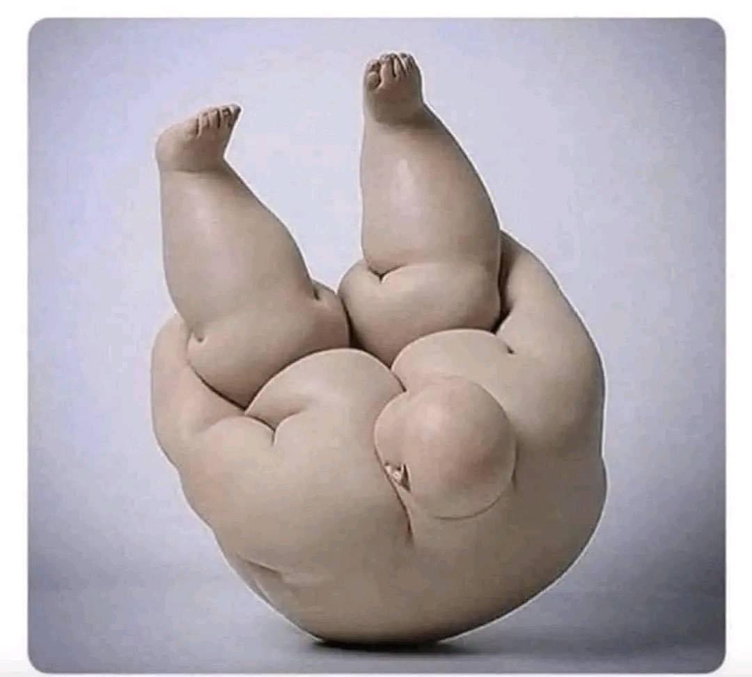faiththegemini's tweet photo. me when he say hold both of your legs https://t.co/yQ5gmMnIwF