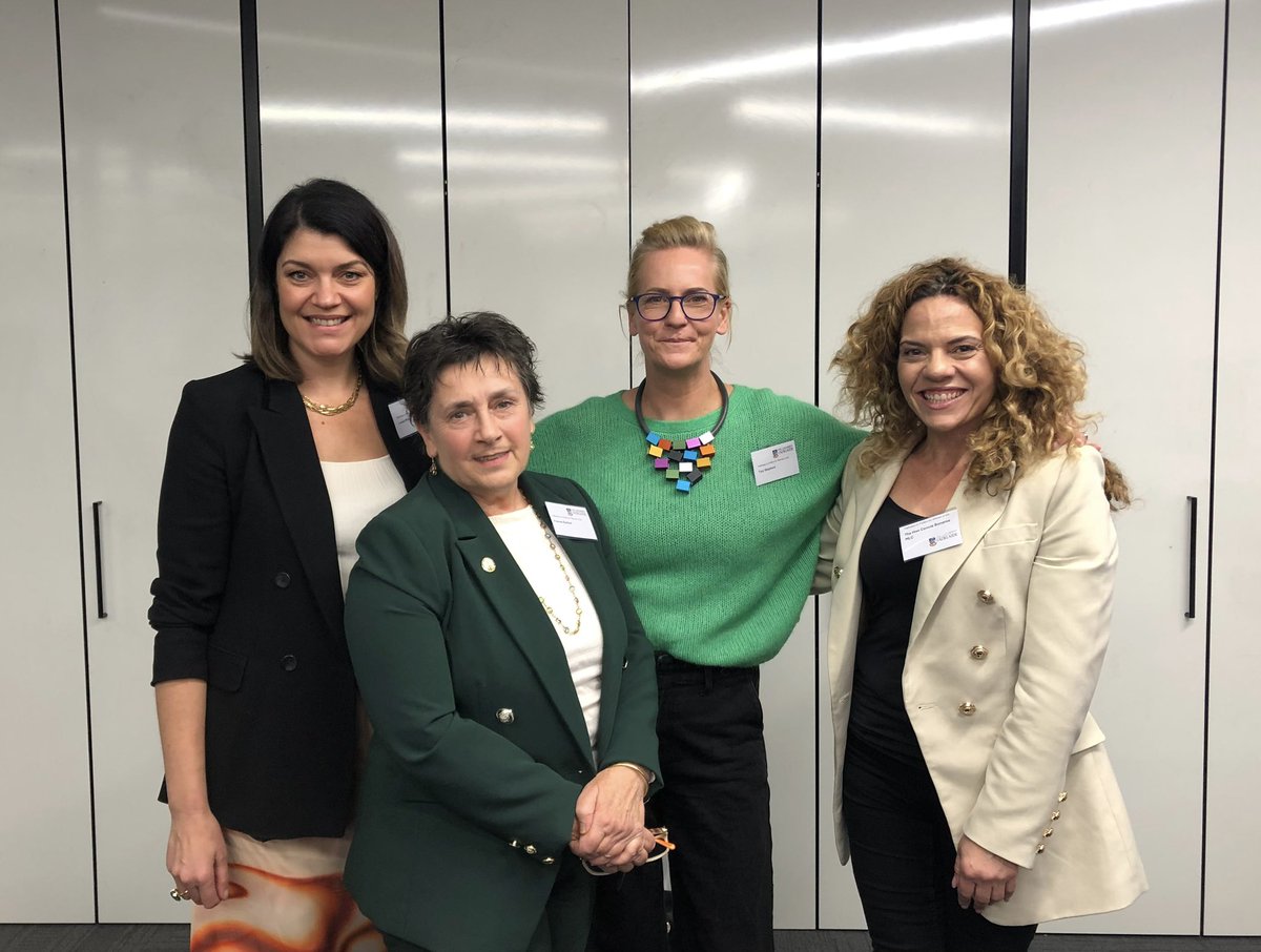 Louise Pfeiffer tweet media