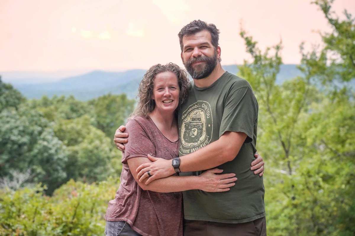 Hiking With Shawn tweet media