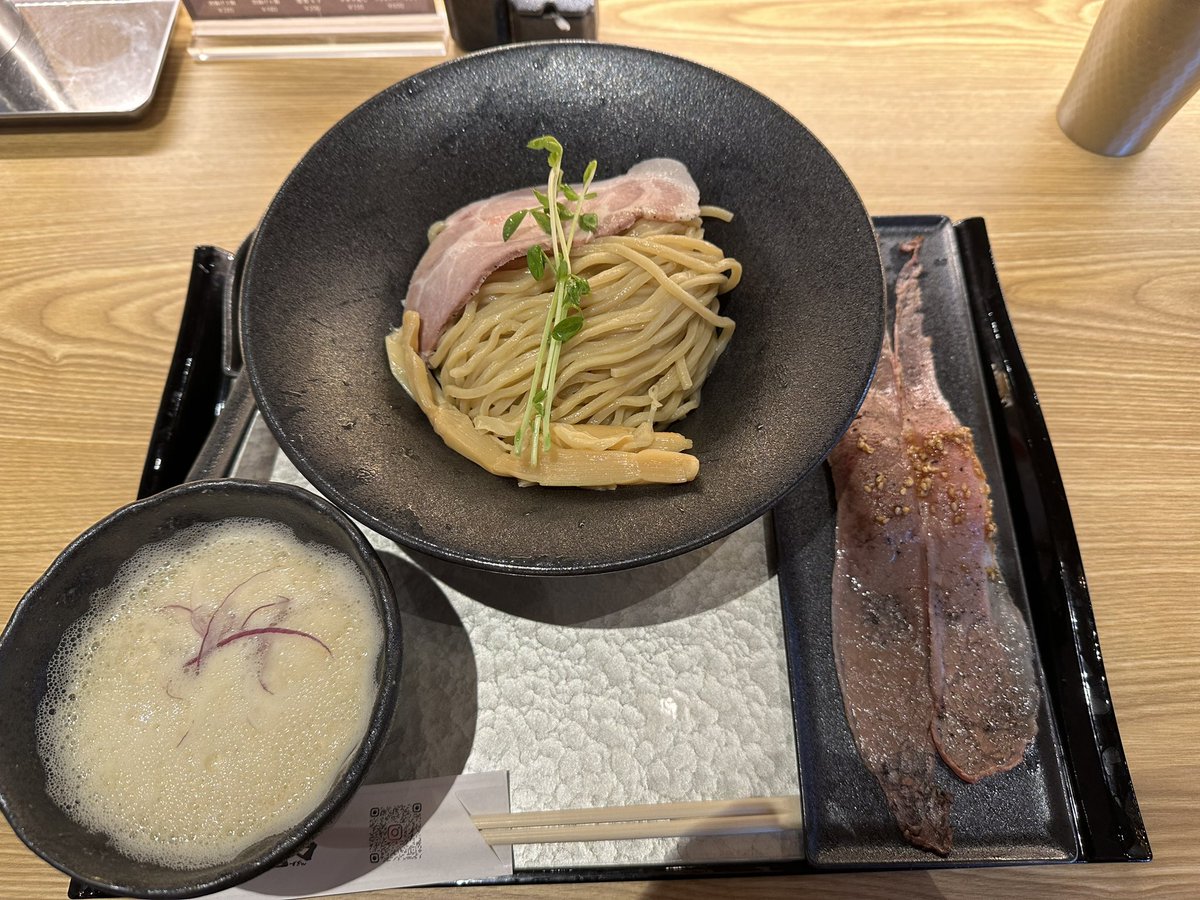 cherryking0511's tweet photo. 本日のラーメン https://t.co/extzFTPBpm
