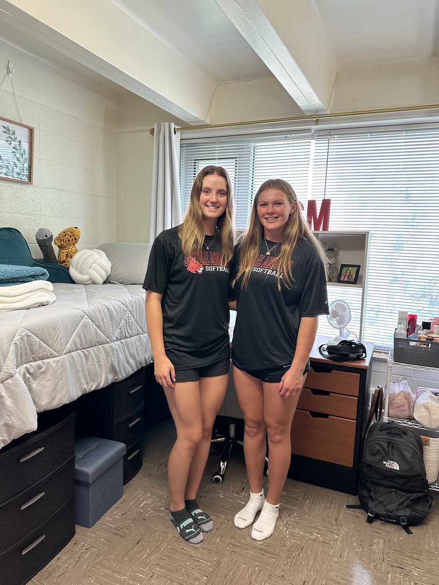 Jennies Softball tweet media