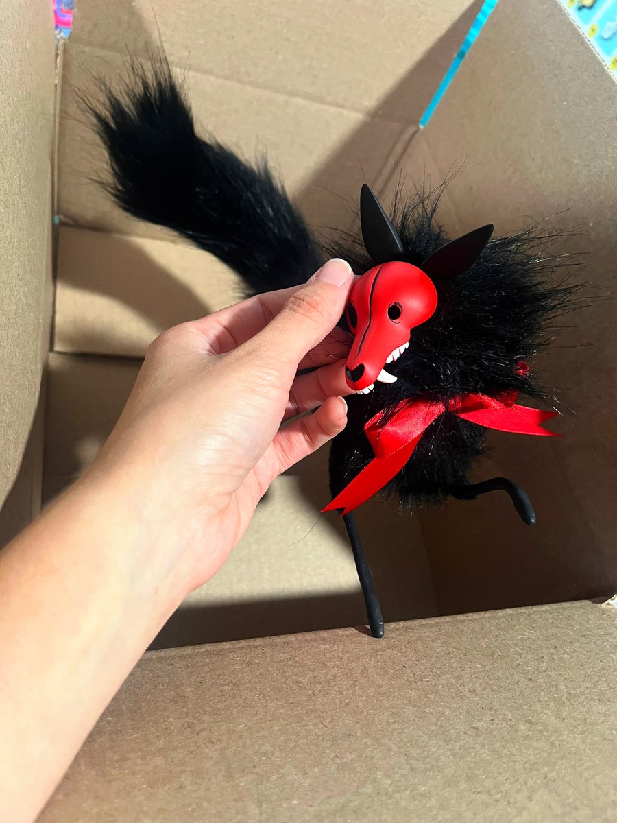 RioSculptures's tweet photo. Spooky Boy is ready to go to his new home!
Be good, little guy https://t.co/KwYlR9BRs1