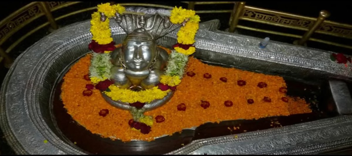 thetemplesdotin's tweet photo. Discover the enchanting Bhimashankar Jyotirlinga, an ancient and revered shrine nestled 150 km from Pune in the breathtaking Sahyadri hills. https://t.co/F3bGOmg94r