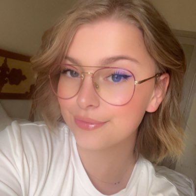 Aline_30W's tweet photo. #NouvellePhotoDeProfil https://t.co/BkNmTwiHPT