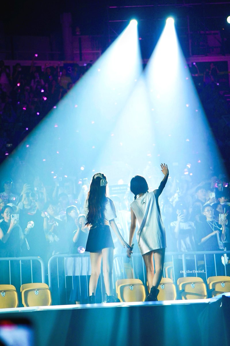 IM_theTrend_'s tweet photo. 240804 (G) I- DLE WORLD TOUR [i-DOL] in Seoul Day2
무대 위에서 반짝반짝 빛나는 너희들을 좋아해✨💜

#아이들 #여자아이들 #GIDLE 
#MIYEON #미연 #MINNIE #민니
#SOYEON #소연 #YUQI #우기
#SHUHUA #슈화 https://t.co/x6Bsh1WJkB