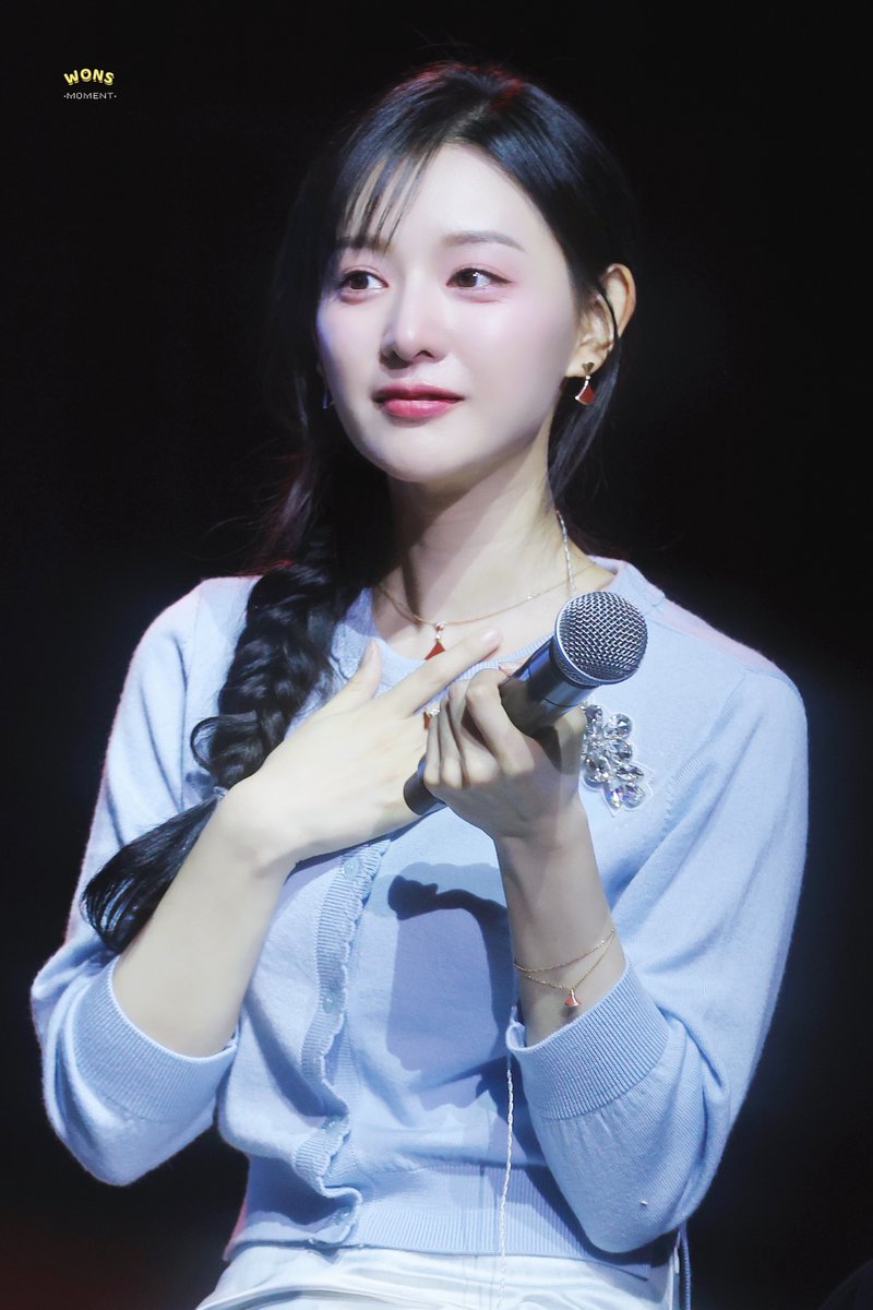 wons_moment's tweet photo. 240802 BE MY ONE 마닐라팬미팅
HD

🥺🥲

#김지원 #KIMJIWON https://t.co/dRT7S26wiS
