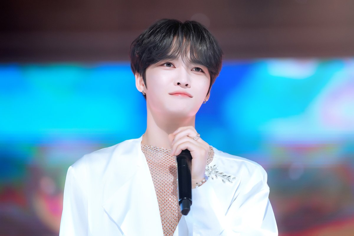 inga_sbs's tweet photo. ❤240811 인기가요 #미션포토 

똑똑..🚪 아기다리고기다리던..💗
💌김재중💌 미션포토 도착

갓벽한 GOAT재중모음집에
n시간 동안 미션포토만 바라보게 되...👀

MORE🔗https://t.co/Cue3mf3BwM

#인기가요 #Inkigayo #김재중 #KIMJAEJOONG #Glorious_Day #I_AM_U @bornfreeonekiss @inkodeofficial https://t.co/ZKlyXAWgCk