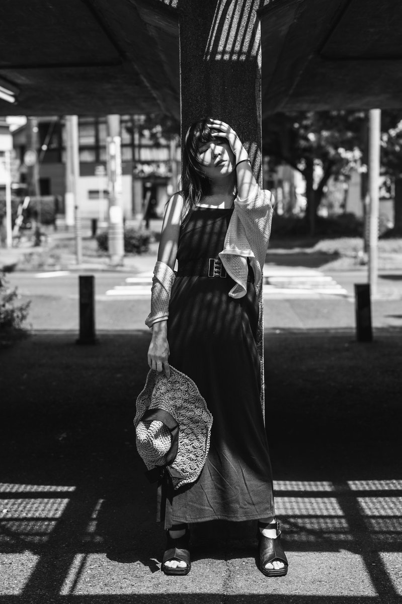rontoiimasu's tweet photo. My world faded to gray.

#portraits
#姉妹会 https://t.co/5LOMi9KkuB