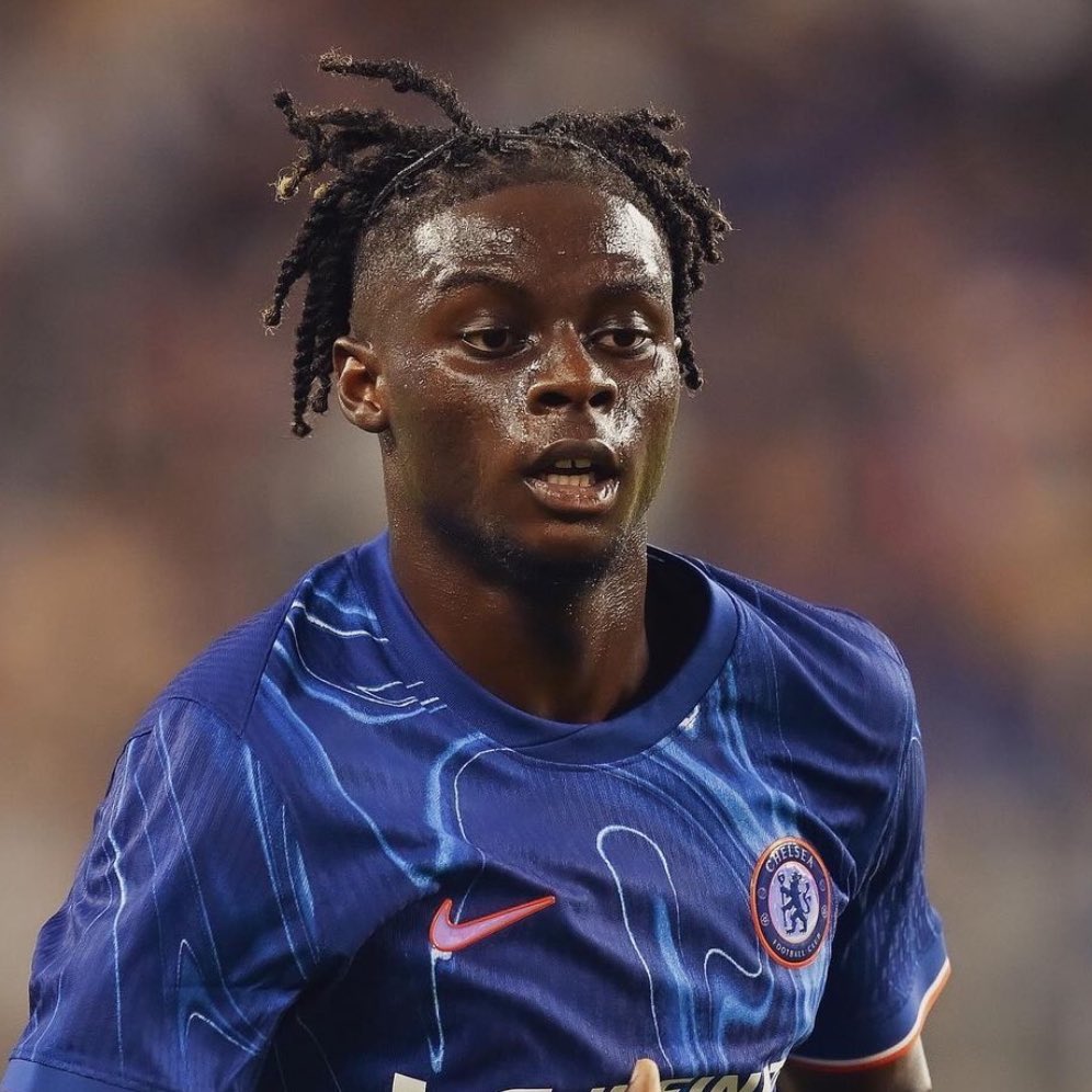 FabrizioRomano's tweet photo. ⚪️🔴🩺 Cameron Archer, joining Southampton from Aston Villa on £15m while Lesley Ugochukwu deal will be loan with no buy option as expected.

Medical tests today for both players, authorized by #AVFC and #CFC. https://t.co/LsuWI5LaNk
