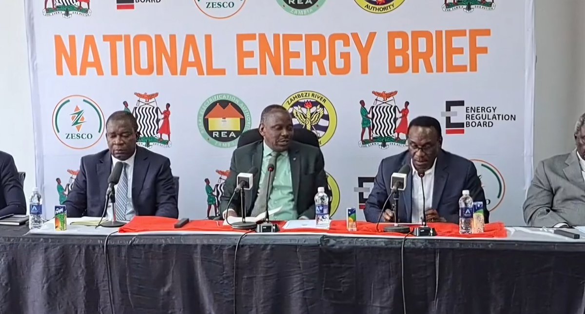 Mwebantu's tweet photo. JUST IN: Energy Minister Makozo Chikote has just announced that effective September 1, this year , load-shedding hours will increase to 17hours. #Zambia https://t.co/O1lByr65sF