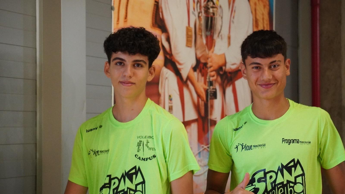 VoleibolLeganes's tweet image. 🇪🇸🏐 #CANTERA | El pepinero Alex Jiménez es convocado para participar en el @Programa2025 en Guadalajara

💪 Enhorabuena y a por todas!!

#VamosLega 💙🤍
#MejorCanteraESP 💪🇪🇸
@AytoLeganes