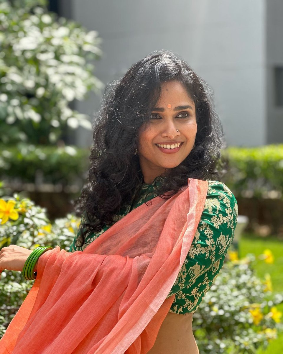 ActrezHub's tweet photo. #NeethaManoj #Neetha https://t.co/ACSqVFkcrS