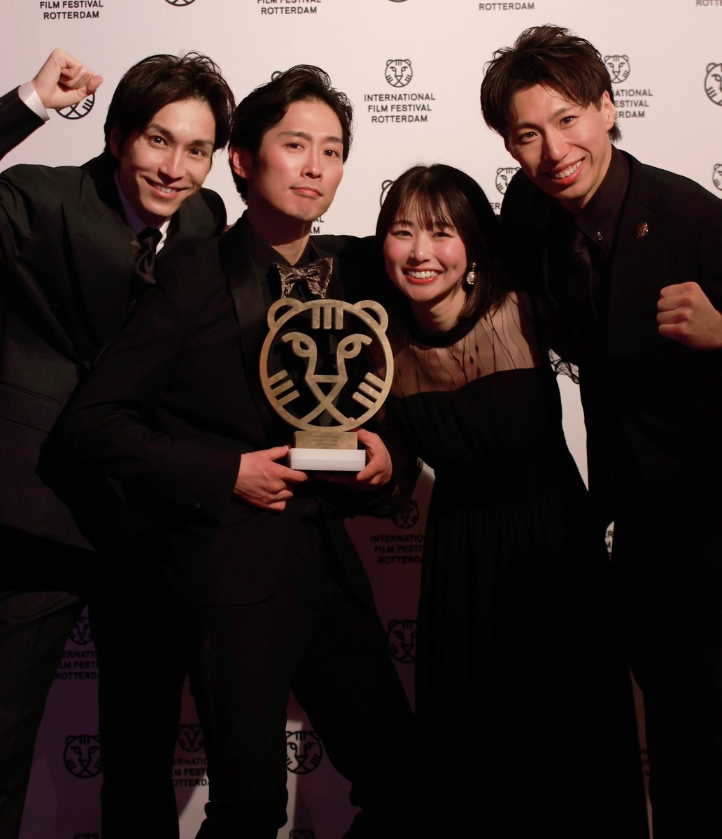 nosaintandbloom's tweet photo. 田中稔彦
池田彰夫
和木亜央
舘 若奈
この4人で、映画やコンテンツの制作を行なって参ります。今後ともよろしくお願い致します!
#nosaint https://t.co/m5cQ0T7e0Y