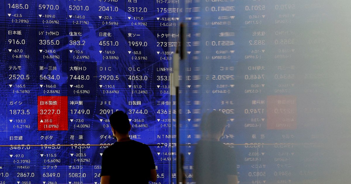 Reuters's tweet photo. Japanese flows and yen show markets recovering from BOJ scare https://t.co/F1e4NzLKmu https://t.co/M1YHsAGRC9