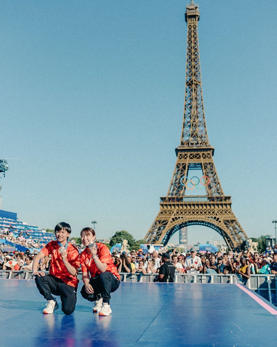 aforarisa's tweet photo. ❤︎ Yuta Watanabe Instagram post update

Thank you for your unchanging warm support and encouragement.

We will be disbanding our pair after the "Daihatsu Japan Open 2024" starting on Tuesday, August 20th.

We have been a pair for 13 years, and it has been 13 years that have helped me grow a lot.

We have shared everything that has happened on the badminton court, wins and losses, joys and sorrows.

I am only grateful. I can't thank you enough. Thank you very much.

To everyone who has supported and cheered me on for so long, most of my achievements and growth so far are thanks to the power I have received from you all. Thank you very much.

I hope to continue competing as an athlete and contribute to the badminton world, even if it is a small contribution. I will play my best so that I can increase the number of options for children with a future to choose "badminton".

 I would like to take this opportunity to express my sincere gratitude to the coaches, staff, sponsors, and other people involved who have supported me so far. Thank you very much. I look forward to your continued guidance and encouragement.

Finally, I look forward to seeing you all at the Daihatsu Japan Open! I hope you will come and cheer me on at the venue. See you at Yokohama Arena!!!

Yuta Watanabe.

#渡辺勇大  #東野有紗  #ワタガシ
