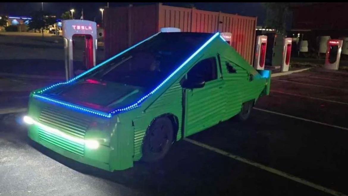 VanbaseUK tweet media