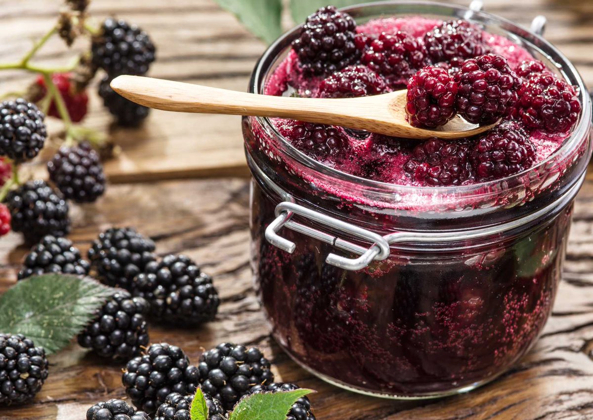 Ooit weleens naar een van de pluktuinen in Nederland geweest? Zeker een keer doen! Een feestje. Heerlijk je eigen bramen plukken voor een pot zelfgemaakte bramenjam. Buiten het seizoen? Ingevroren bramen zijn er volop in het vriesvak van de supermarkt.
ow.ly/k5O250SyP62