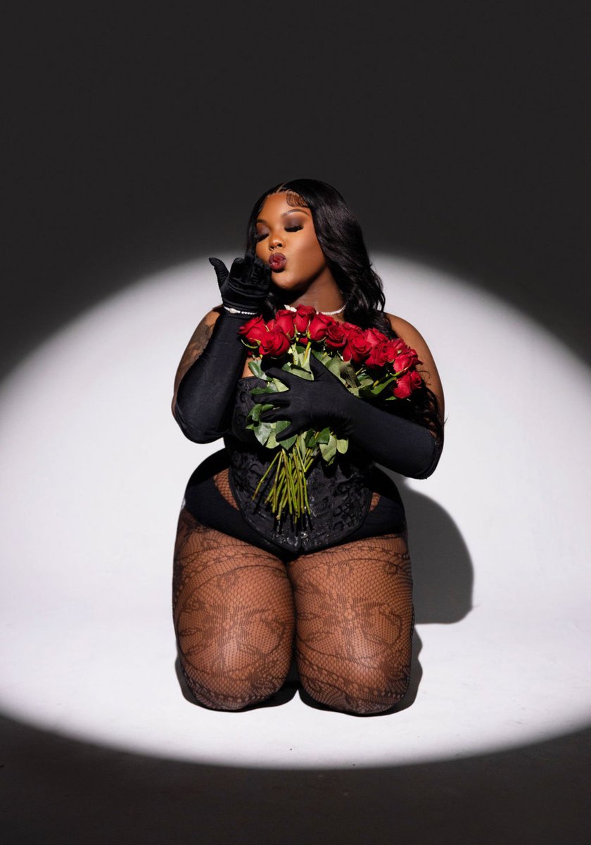 treasuresakeyah's tweet image. 365 days , but this one is mine🥀
#MSSTYLIST #DQUEEN #THISIS19