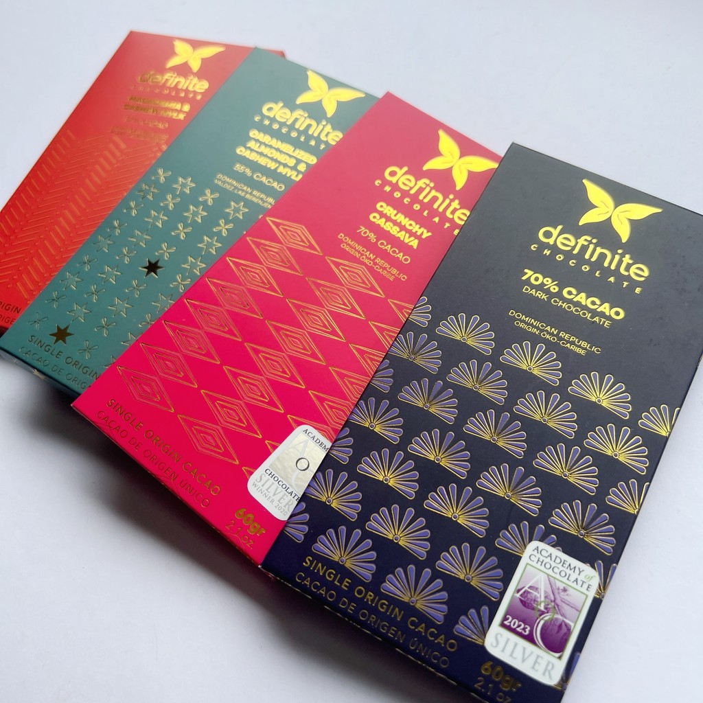 beantobar_nz's tweet photo. 🇩🇴🌴 We proudly stock Definite Chocolate from the Dominican Republic! They use Öko Caribe beans to produce rich dark chocolate with notes of plum, orange zest and hazelnut. 🏆

🌎 https://t.co/W3FxLMwmzV

#beantobar #finechocolate #craftchocolate #artisanchocolate https://t.co/UY2m9ll9FU