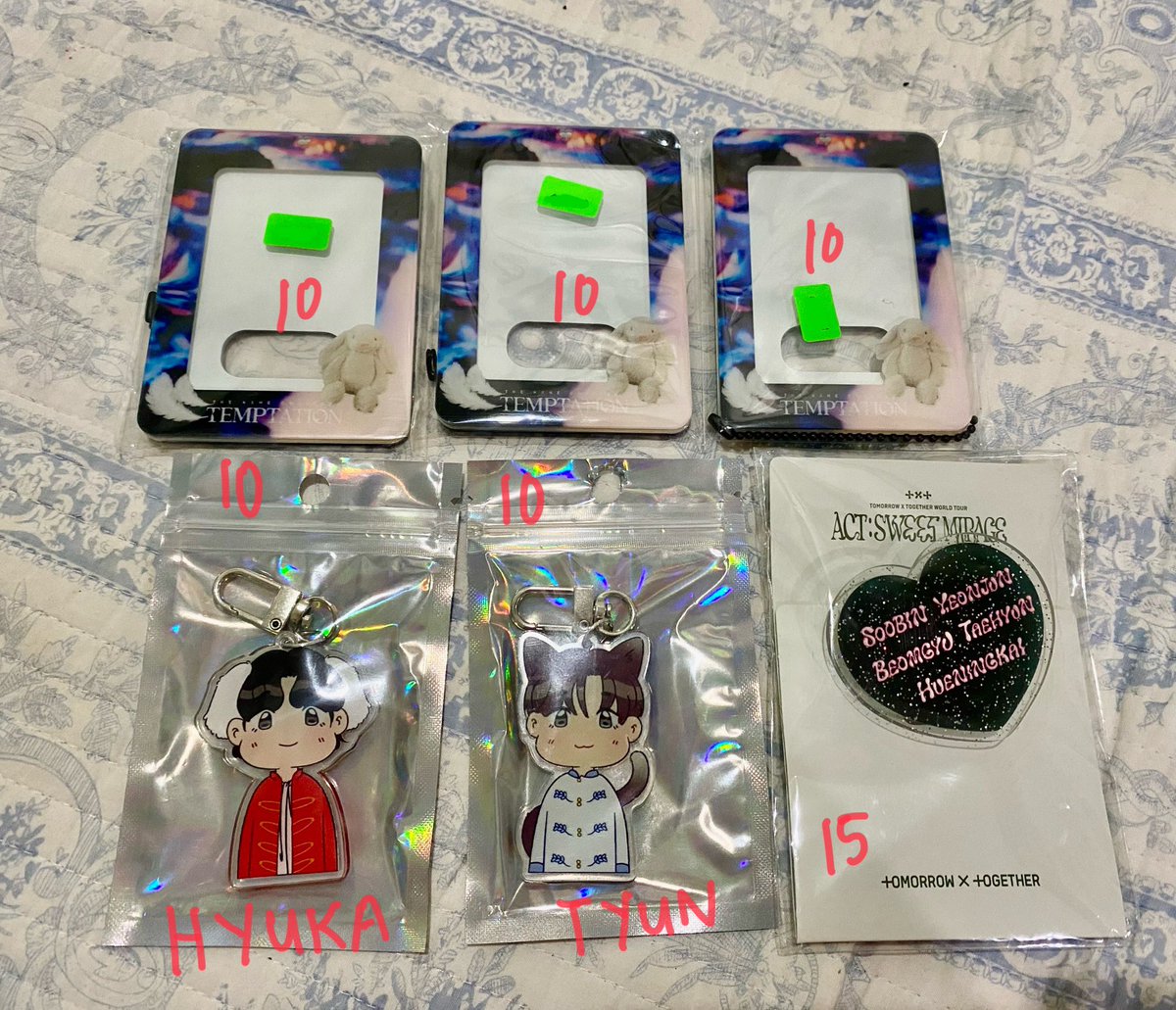 bgymze's tweet photo. help repost

WTS

beomgyu slogan , beomgyu picket, photocard holder (temptation nightmare design), fanmade chibi prince tubatu keychain, griptok sweet mirage

Price in myr ! Can do postage or meet up during #TXTinSG

*marked (defect) refer in the thread
#pasarTXT https://t.co/Cw15oHe44J