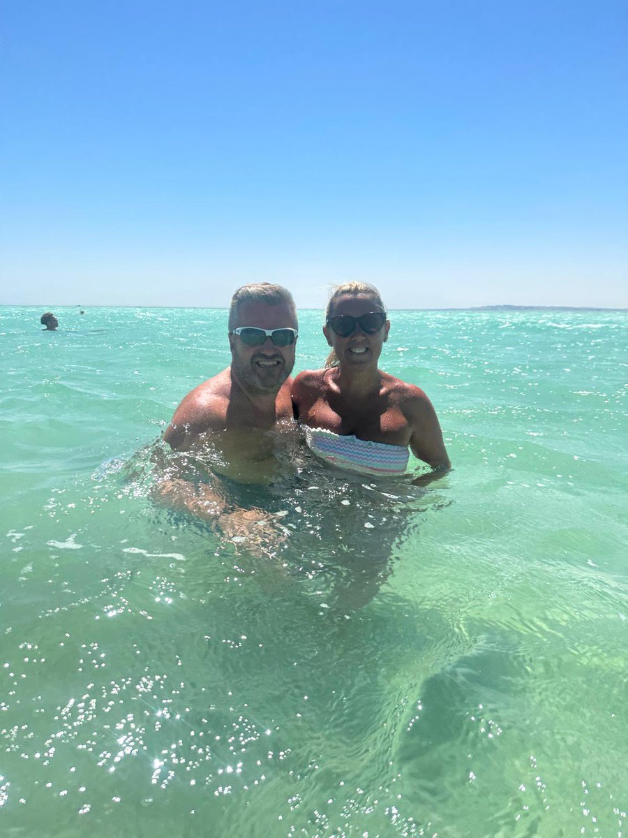 KateLine6's tweet image. Family time at Orange Bay Island today 🏖️☀️🥰🇪🇬