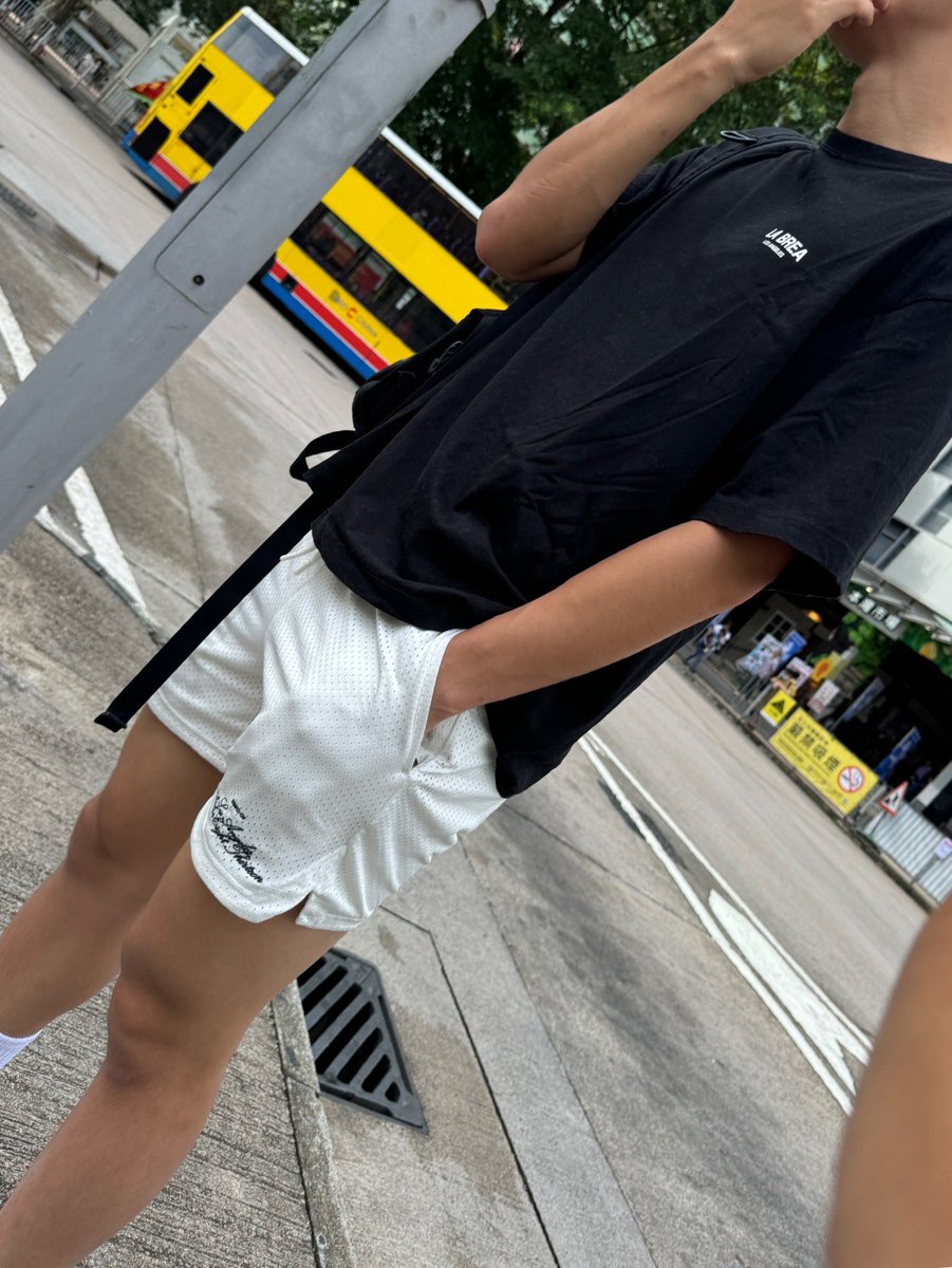 長腿叔叔 tweet media