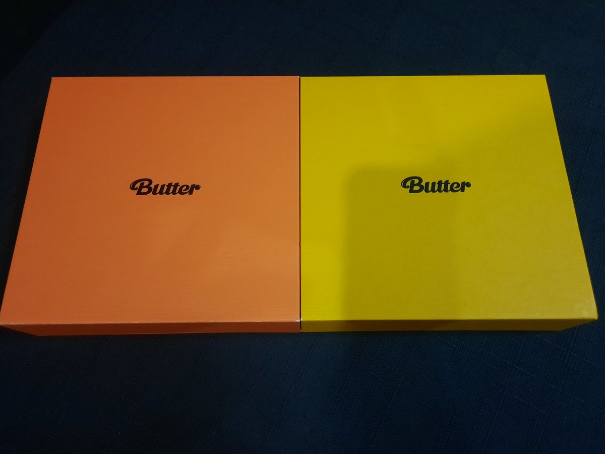 gxkive's tweet photo. Butter album set 600
Butter album (random) 300
 ❌ photo card
❌ poster

rfs: need funds ^^

‼️issues‼️
- little dents
- little black spots (because of the shelves)
- little discoloration (white spots on the sides)

*dm me for more pictures

wts lfb ph ㅡ bts album https://t.co/ZHO7Q7NNdF