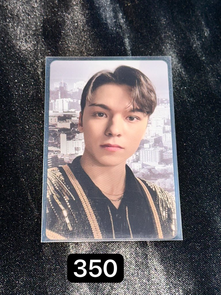 bealovesmx's tweet photo. WTS/LFB PH SVT ONHAND

🏷️ Vernon Jun Joshua DK Woozi Jeonghan https://t.co/9XWb560LEi