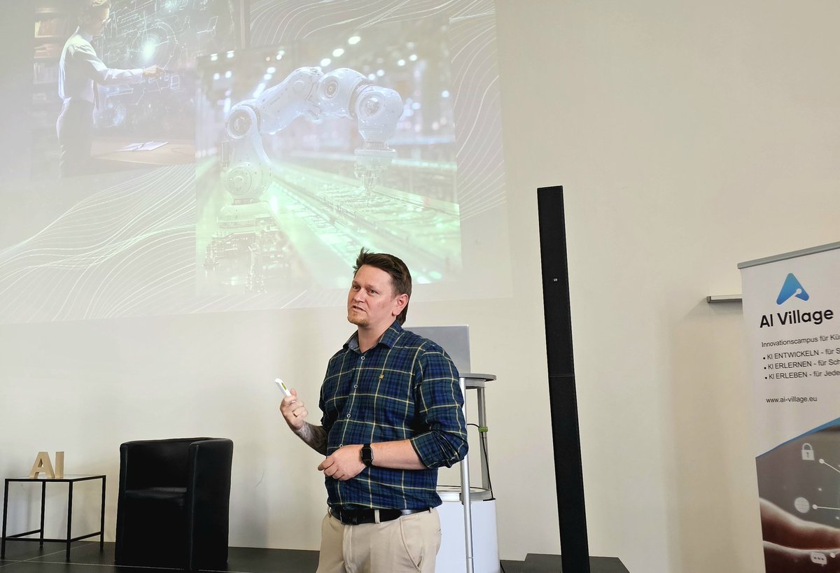 Mitglieder des Kommunikationsausschuss im VCI NRW trafen auf Experten des <a href="/AiVillage/">Molly Clark ✨🌷</a> in Hürth. Es ging um KI und aktuelle Entwicklungen bei generativer KI im Bereich Foto und Video. Danke an Alex Dickmann und Tobias Wiegand für die inspirierenden Einblicke. #chemieverband