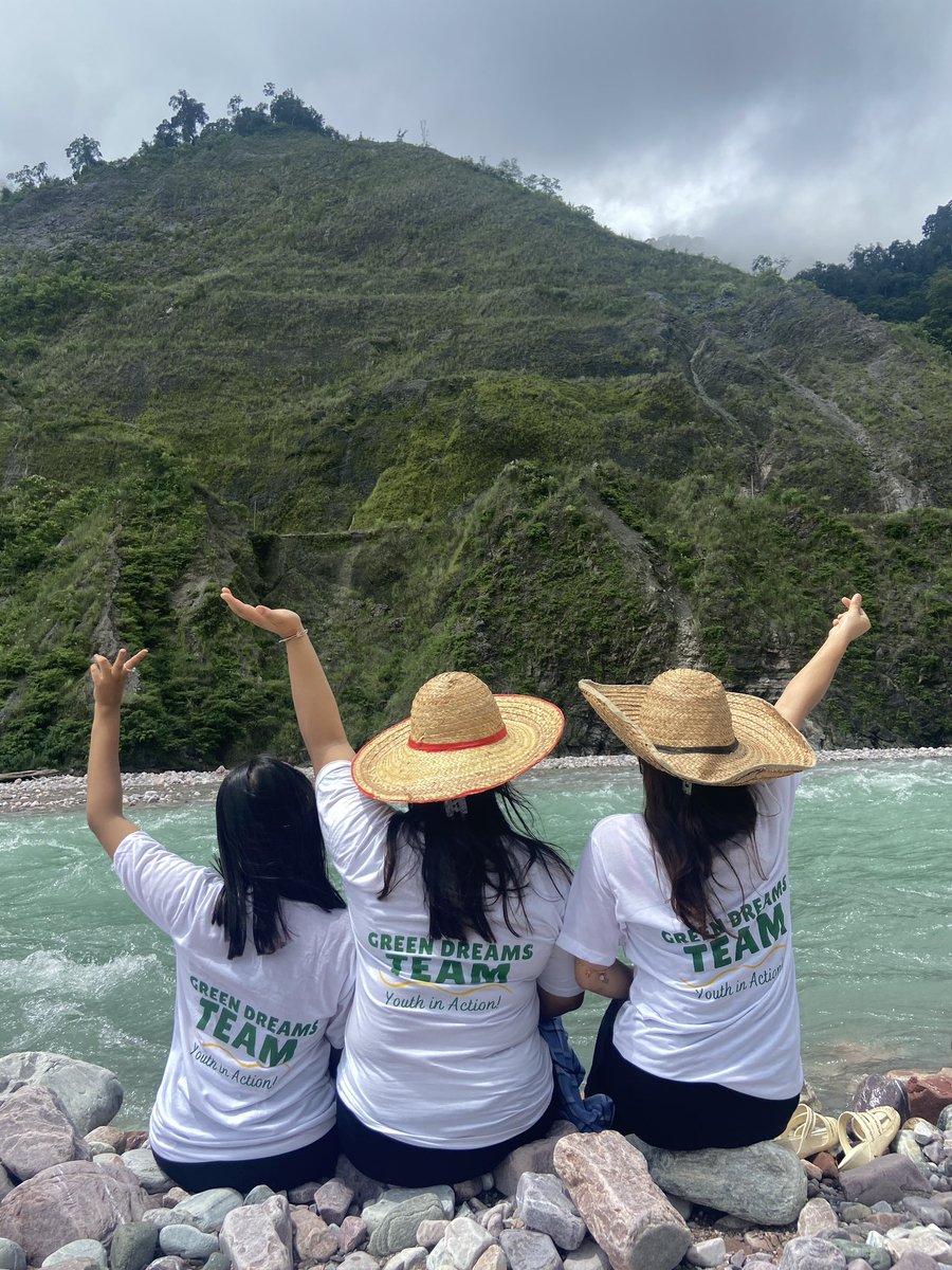 pertindimum11's tweet photo. I'm thrilled to share the success of "Green Dreams: Youth in Action | Champion a Farm," a volunteer-led initiative by Gepo Aali. The first edition took place from August 8th to 11th, and it was an incredible experience.… https://t.co/SgZKF7abLg