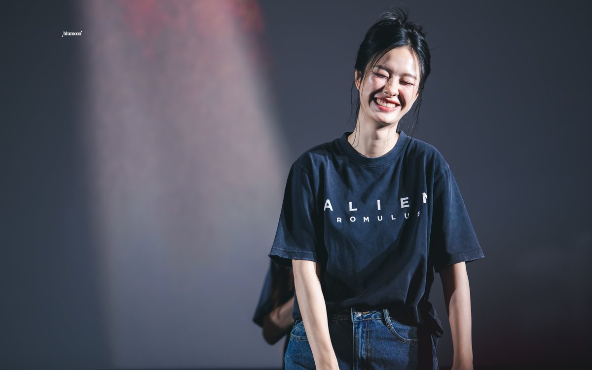 blumoonfoto's tweet photo. และนี่คือคนที่เล่นกับใจเด่กผู้หญิง (เล่นอีก) 😔💘
SF X MILKLOVE
#SFxMLxAlienRomulus
#MilkPansa https://t.co/lVVy5WG6Ay