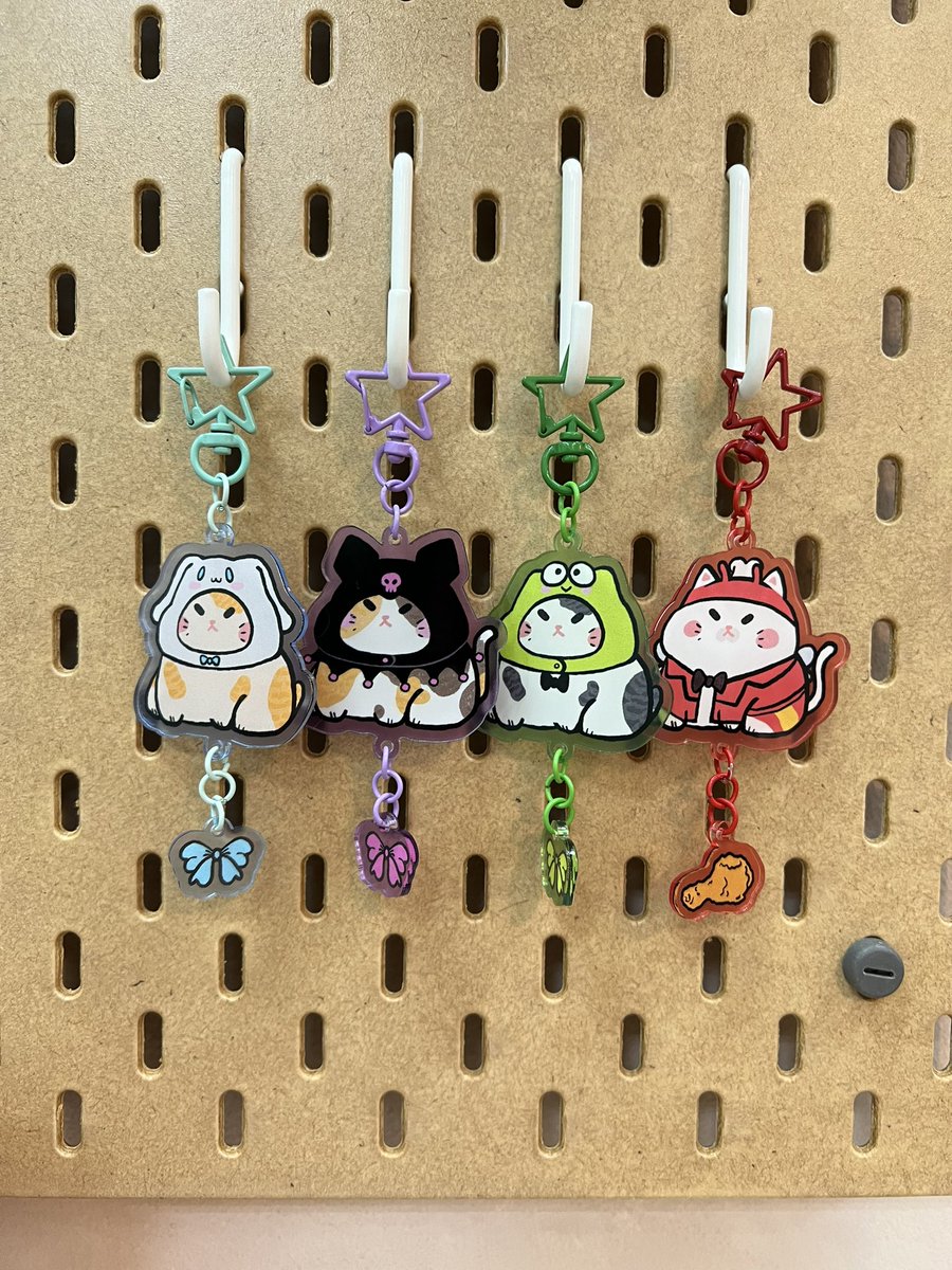 gailsparkles's tweet photo. new stuff for #PotAHayopAtHalaman tomorrow!!! ILL BE AT B2 W TOXIC SUSHI!! https://t.co/Ub8QYZ3bkN