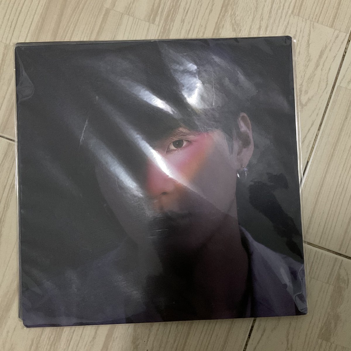 tvdn27's tweet photo. แท 300
ยุนกิ 250
ส่งฟรี 30
#บังทัน #ตลาดนัดบังทัน
#ตลาดนัดรถไฟBTS #BTS #แทฮยอง #ยุนกิ #บีทีเอส #จองกุก #การ์ดบังทัน #การ์ดจองกุก #การ์ดแทฮยอง #การ์ดยุนกิ #ตามหา #ของสะสมบังทัน #ตลาดนัดรถไฟบังทัน #ตลาดนัดบีทีเอส https://t.co/p09wPbwbpQ