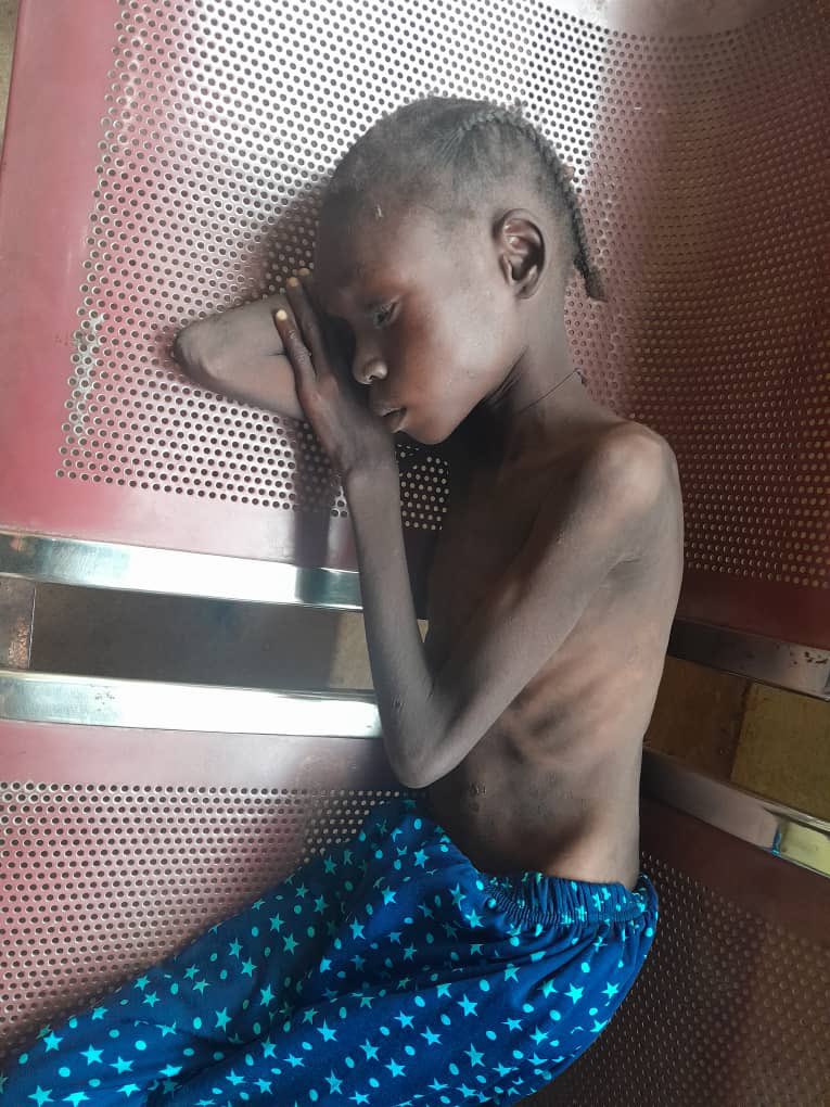 sharing photos of our dying children sickens me to no end but unfortunately it must be done to get people to care. sudanese children are dying in the dark. they are dying of thirst and hunger. it is all man-made &amp; entirely preventable. 

#KeepEyesOnSudan