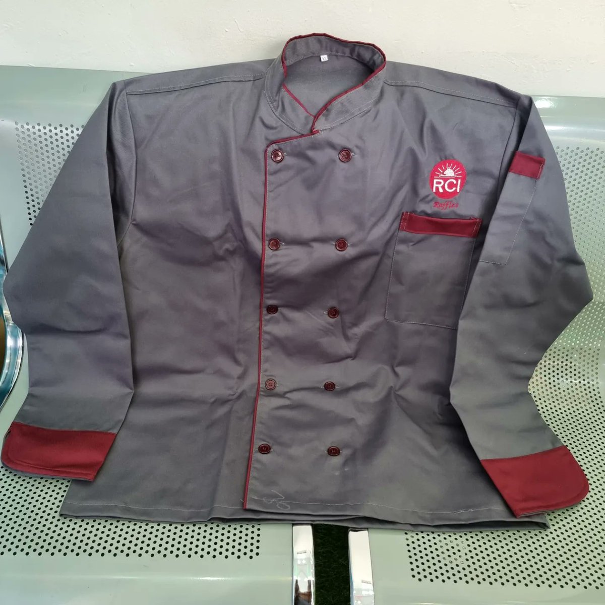 BrandsCj's tweet image. Custom-made #ChefUniforms Crafted for Top Chefs. Designed for perfection - Elevate your kitchen experience! Contact us today for orders on
☎️ Call/Text/Whatsapp 0723828823/0737266534 
info@cjaybrands.co.ke   cjaybrands.co.ke 
📌 We are located at Tumaini Hse 3rd Flr