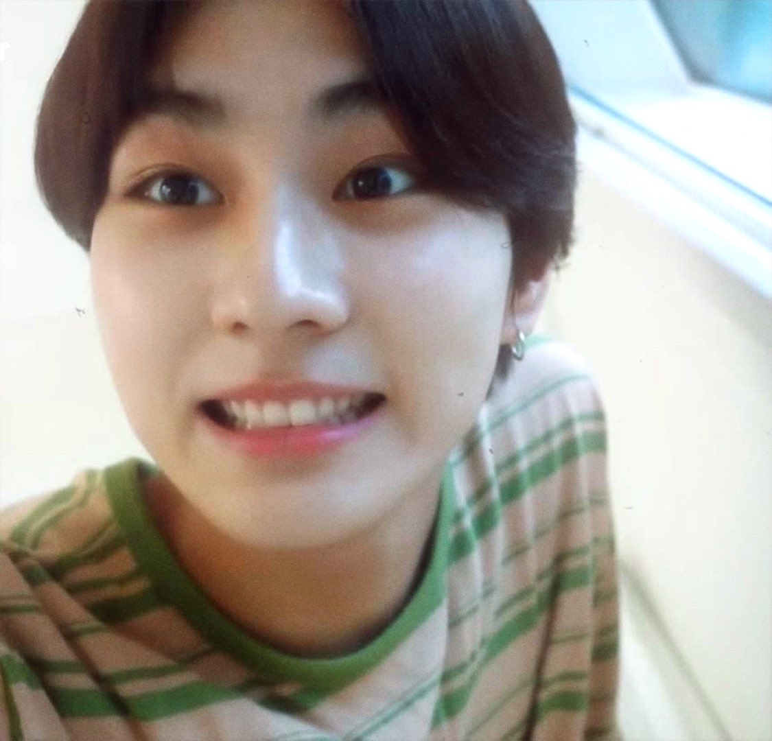 jungwon clips that trigger my cuteness aggression ⋆ᯓᡣ𐭩

—a very much needed thread 🧵