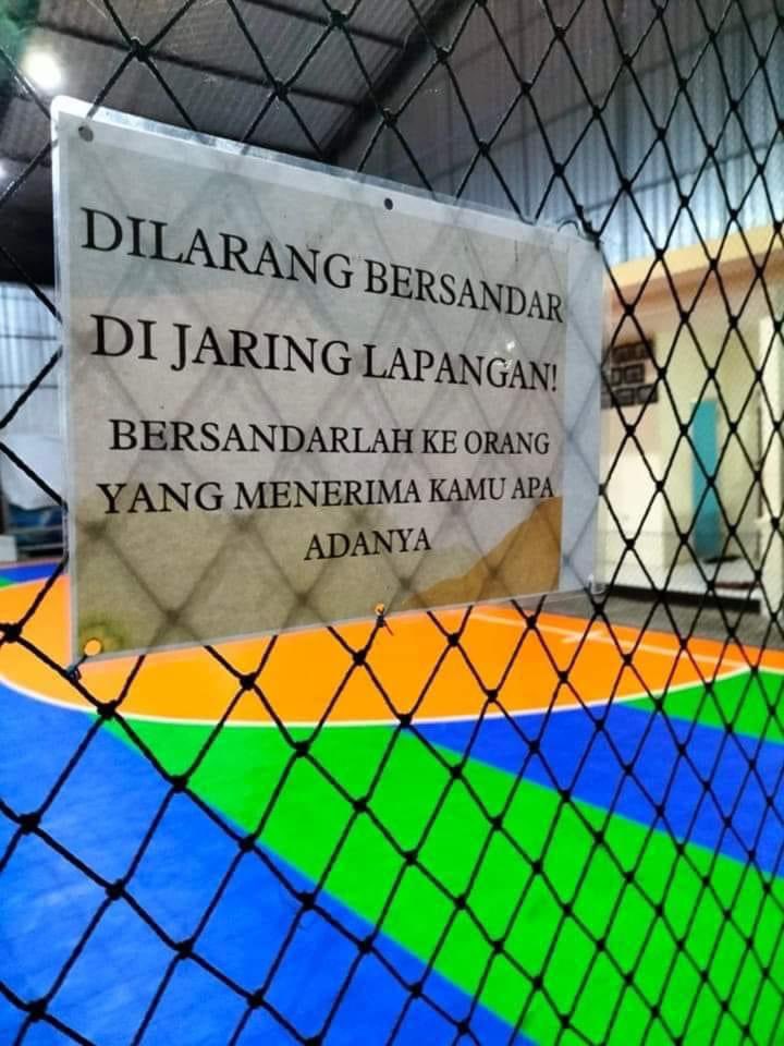 kamaghul's tweet photo. Tak jadi main futsal 😩 https://t.co/O7ja6B5Z2D
