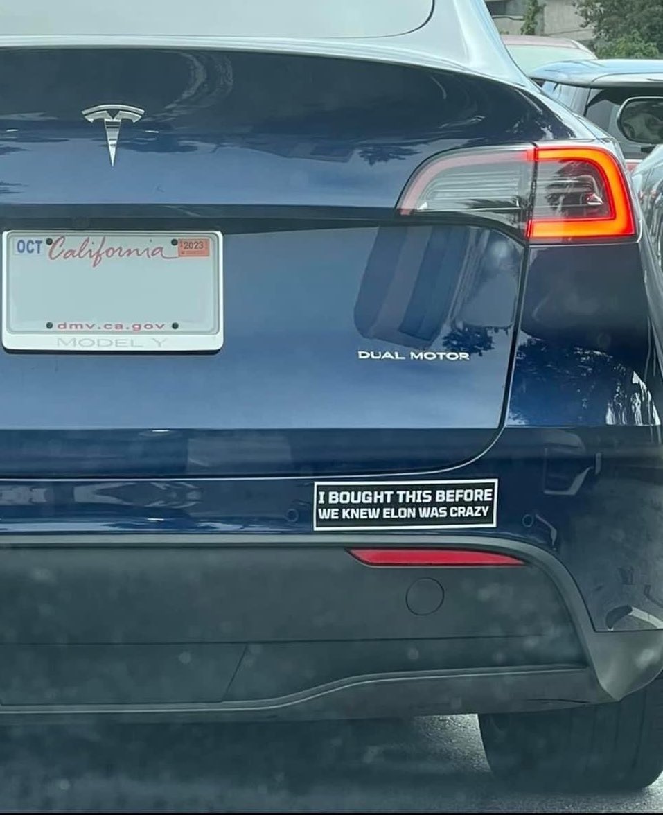 William Reymond (@williamreymond) on Twitter photo Quand tu as acheté une Tesla et que tu le regrettes... Quand tu as acheté une Tesla et que tu le regrettes...