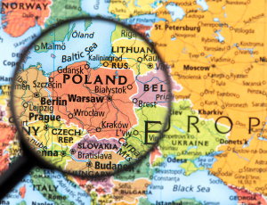 🌐 The <a href="/cseep_uj/">LSE IDEAS CSEEP at the Jagiellonian University</a> is a regional initiative as part of our Central and South-East Europe Programme with the @jagiellonskiuni. 

They recently produced this analysis of Poland’s recovery from populism: cseep.uj.edu.pl/jagiellonian-f…