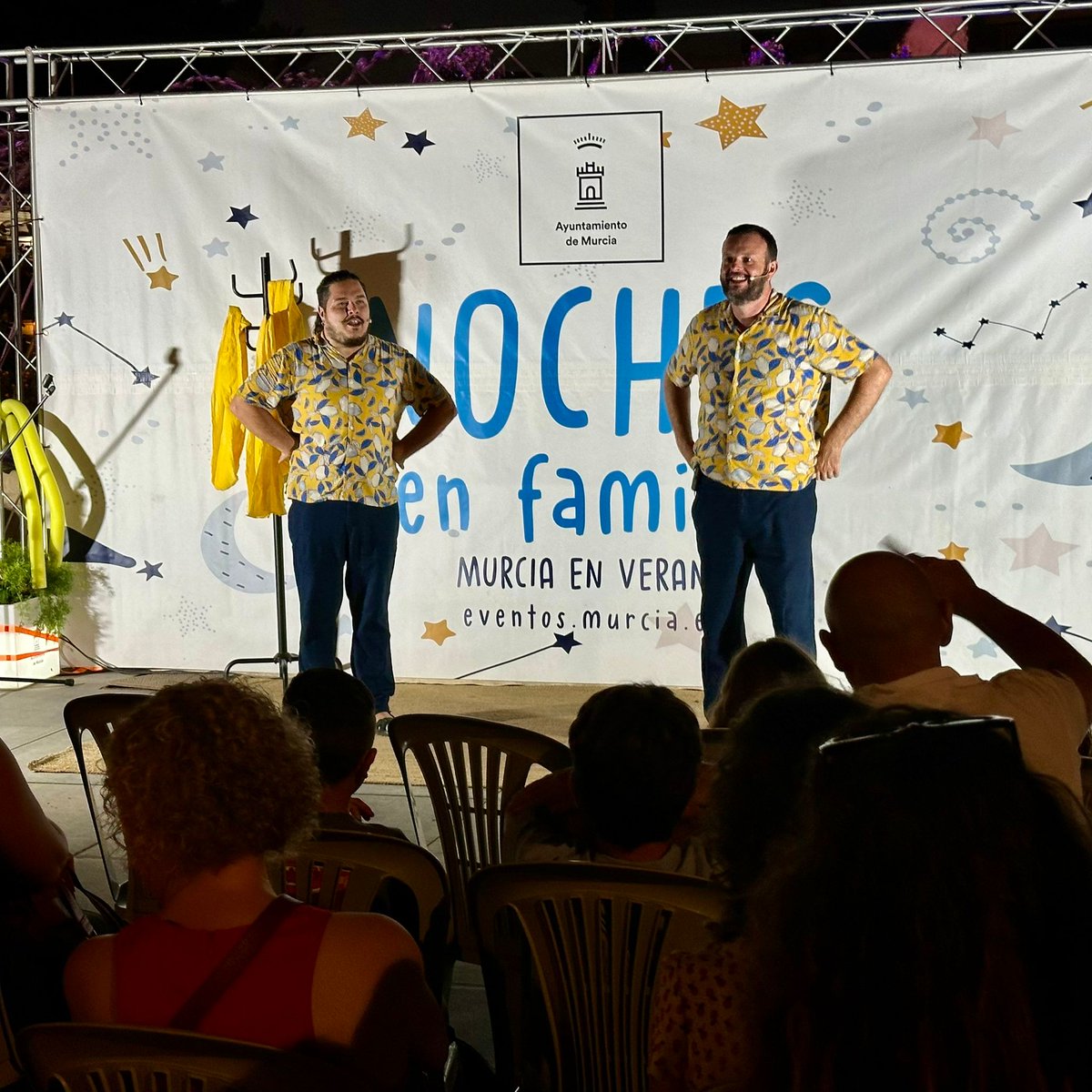 😍💫 En las Noches en Familia lo pasamos de maravilla. Aquí puedes ver algunas de las fotos de las actividades que realizamos en la Plaza Circular👏🌟❤️

Organizado junto a <a href="/AytoMurcia/">Ayuntamiento de Murcia</a> <a href="/Ppguillenparra/">Pepe Guillén Parra</a>
y <a href="/AOxigenarte/">Asociación OxigenArte</a> #STV #ActúaSM