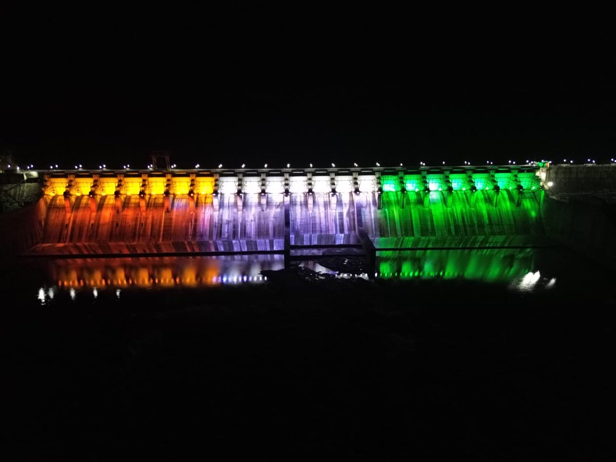 GujaratTourism's tweet photo. The magic is about to begin! Lighting installation and testing at Kadana Dam is complete. Get ready for an enchanting experience coming soon!
@Mulubhai_Bera
#KadanaDam #LightingMagic #EnchantingExperience #SpectacularViews #LightUpTheNight #TourismDelight #ComingSoon #MagicalMoments #TravelIndia #GujaratTourism #ExploreGujarat #Gujarat #Tourism #incredibleindia
