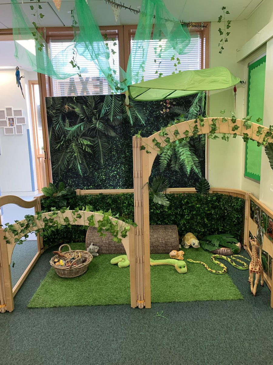 IsobelMairFC's tweet image. Staff have been creating lovely new environments and the children are loving them! #newenvironment #playfulpedagogy #exploration