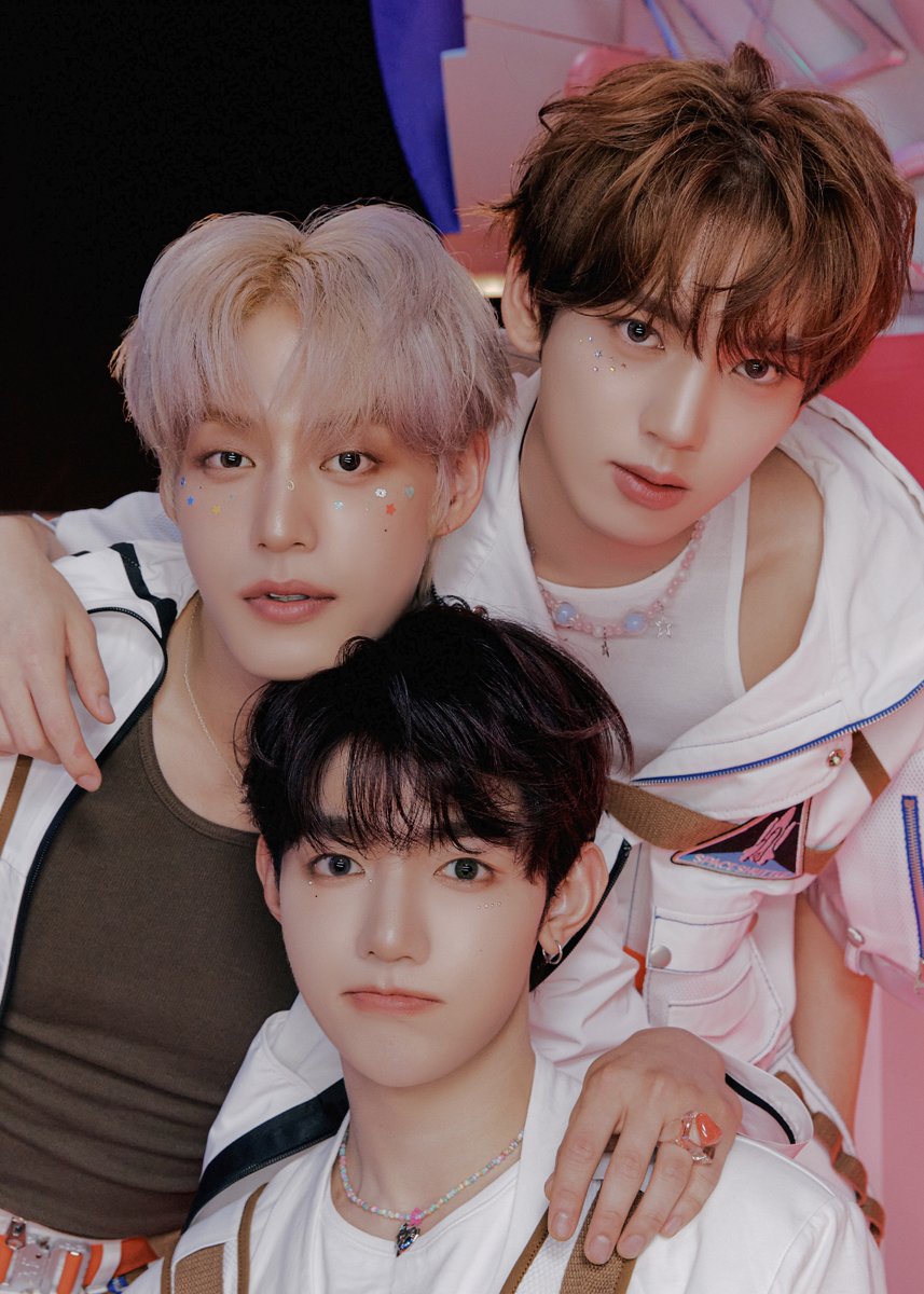 ZEROBASEONE The 4th Mini Album

𝐂𝐈𝐍𝐄𝐌𝐀
𝐏𝐀𝐑𝐀𝐃𝐈𝐒𝐄

💿 Pre-Save
ingrv.es/ZB1_CINEMAPARA…

Concept Photo SF ver.
#KIMJIWOONG #ZHANGHAO #HANYUJIN
#김지웅 #장하오 #한유진

2024.08.26 18:00 (KST)

#ZEROBASEONE #ZB1 #제로베이스원
#CINEMA_PARADISE
#GOODSOBAD