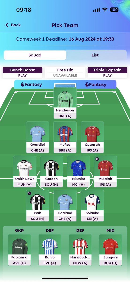 Marijn121's tweet photo. @fplgurus I have 0.5 itb, should I keep it in the bank or should I upgrade Munoz to porro, or a 4.0 to a 4.5 defender? https://t.co/9avQOqH679