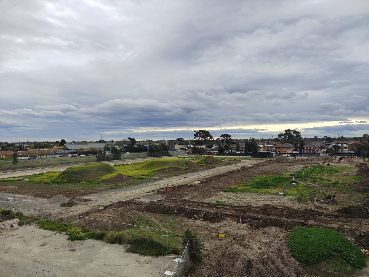 Les Street tweet media